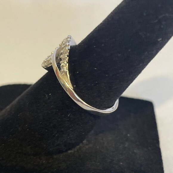 Teardrop Swirl Silver Tone Clear Stone Pinky Ring Size 4.75 Small Sparkle Child - Picture 4 of 12